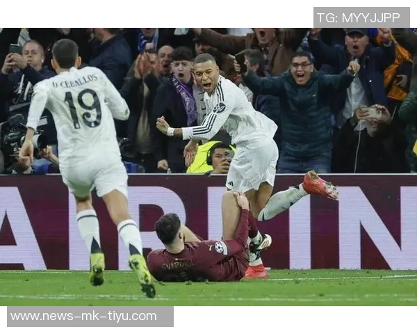 姆巴佩左手无名指骨折仍将出战曼城比赛状态引人关注 姆巴佩左手无名指骨折仍将出战曼城比赛状态引人关注