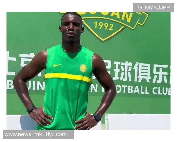 法比奥社媒分享甜蜜瞬间你最喜欢的照片是哪一张呢