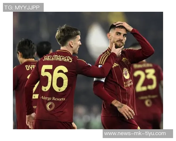 米兰同城德比胜利后球员们在餐厅欢庆继续热烈庆祝